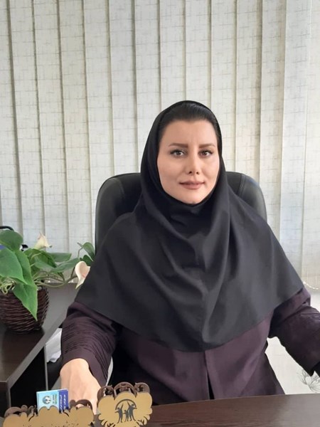 فاطمه قاسمی فر